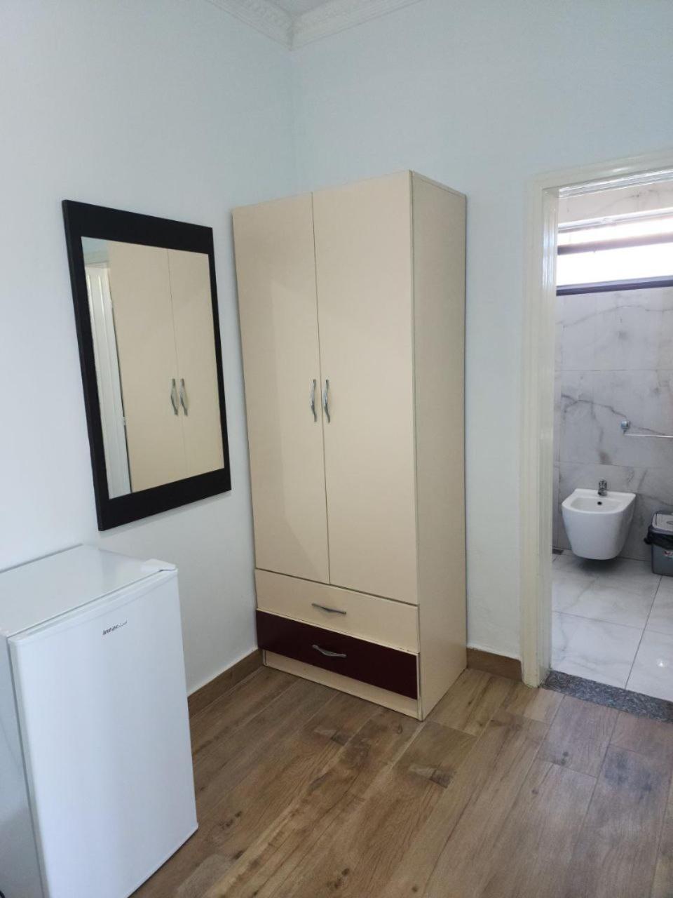 Hotel Maren Durrës Pokoj fotografie
