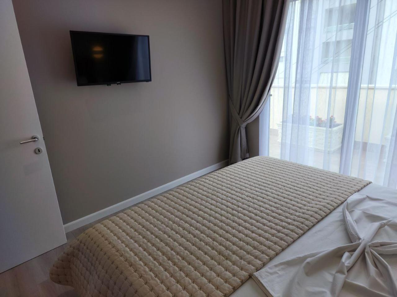 Hotel Maren Durrës Pokoj fotografie