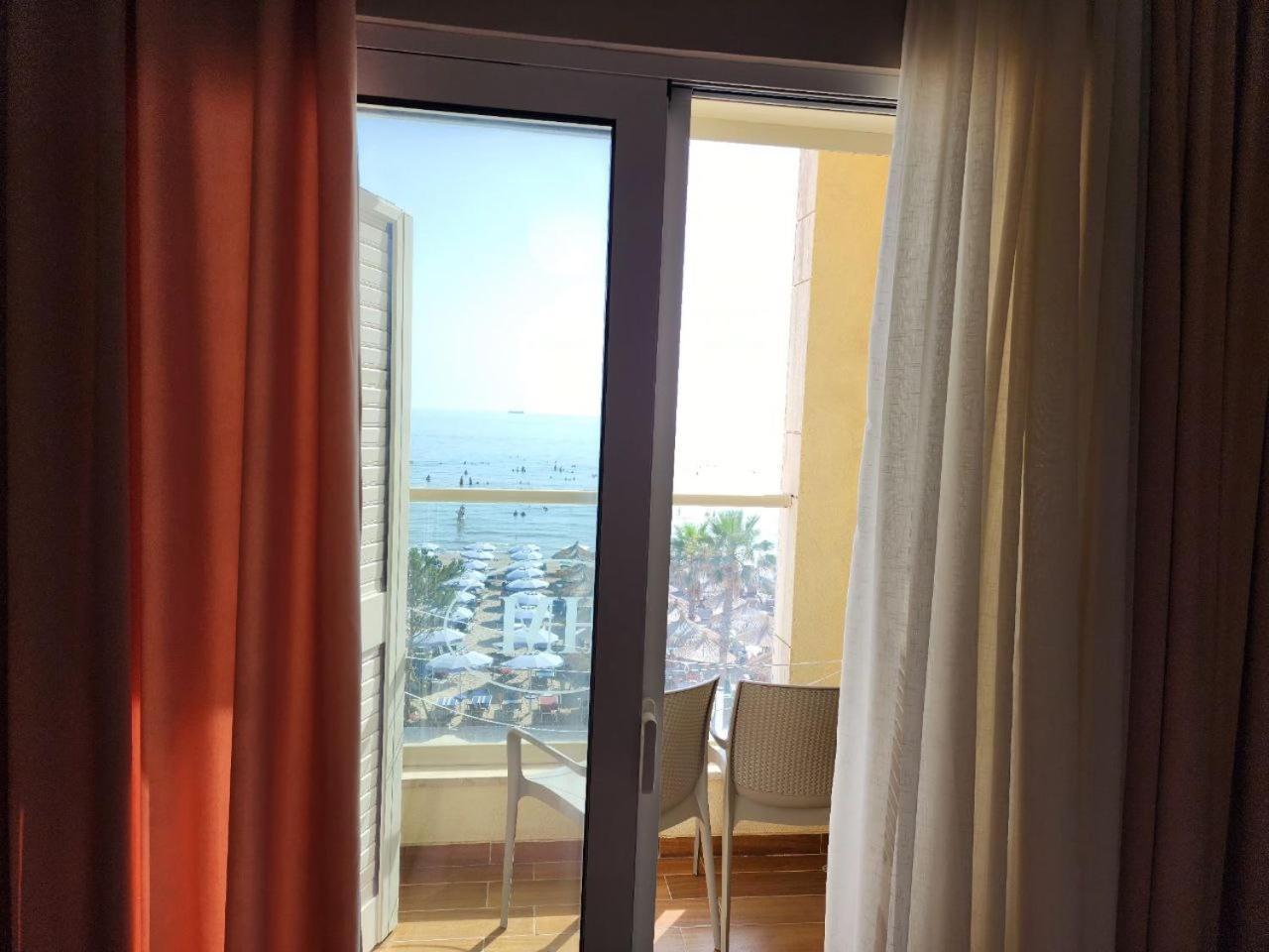 Hotel Maren Durrës Pokoj fotografie